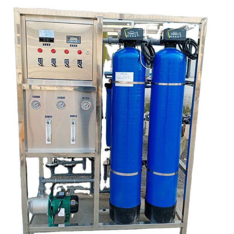 Filtro de agua por ósmosis inversa comercial con sistema de purificación de agua pequeño de 500L / H