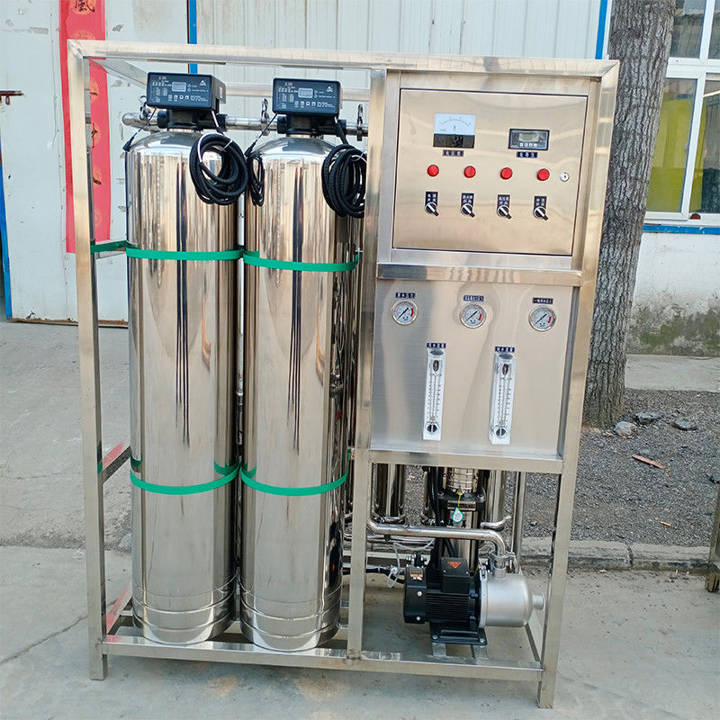 Filtro de agua por ósmosis inversa comercial con sistema de purificación de agua pequeño de 500L / H