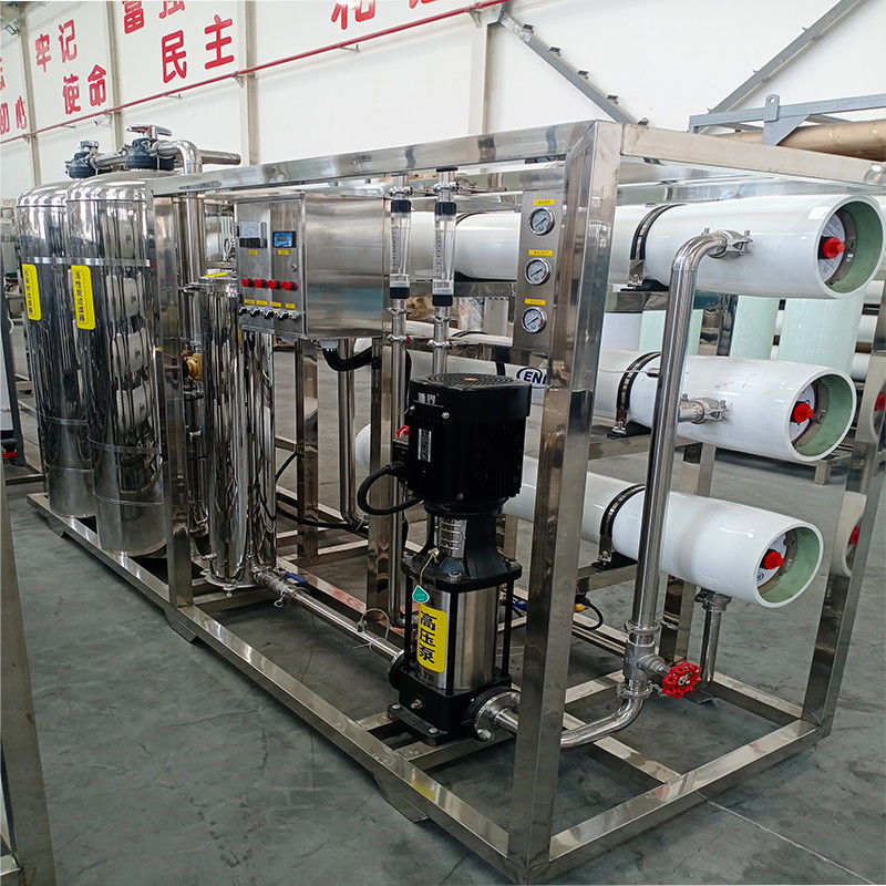 Sistema de ósmosis inversa 3T/h controlado por PLC para el tratamiento industrial de agua potable