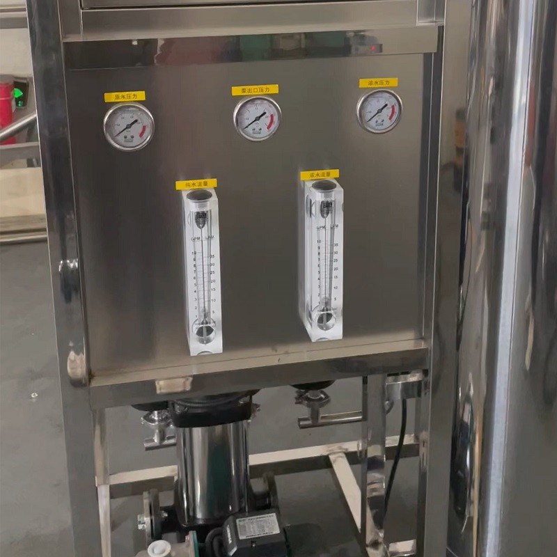 Componentes del núcleo de la bomba Sistema de ósmosis inversa industrial para 1 tonelada por hora Tratamiento del agua