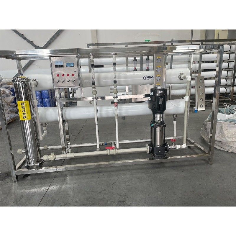 Productividad 2L/hora Sistema de ósmosis inversa para purificación de agua Máquina de agua de 4 toneladas