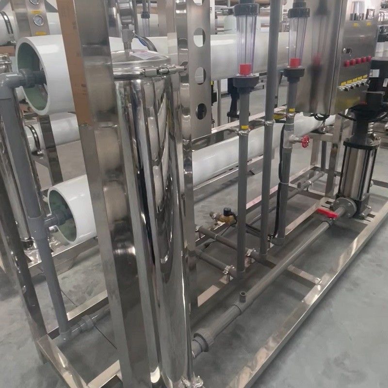 Productividad 2L/hora Sistema de ósmosis inversa para purificación de agua Máquina de agua de 4 toneladas