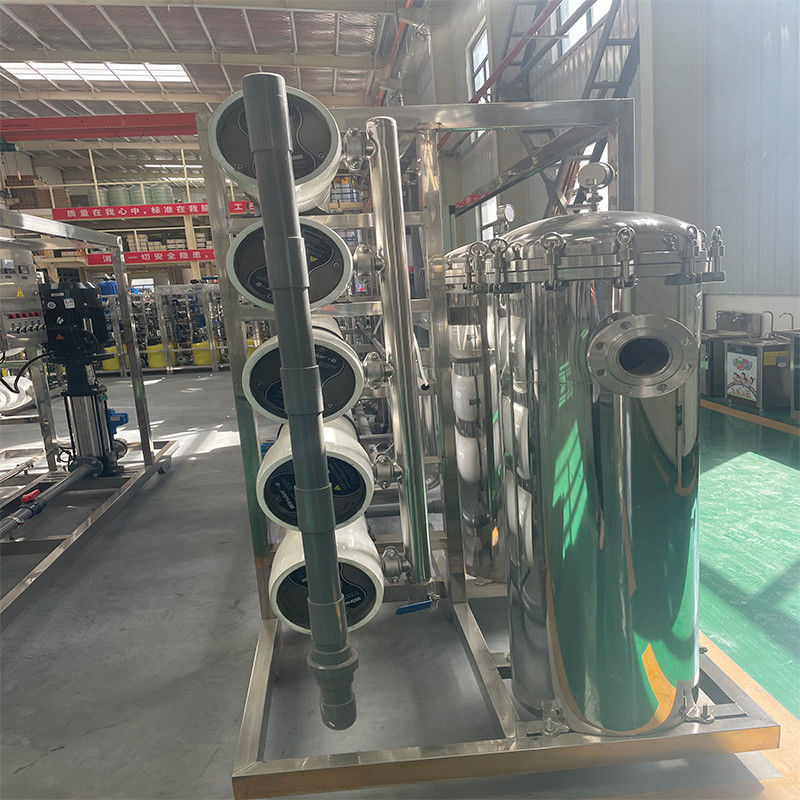 Máquinas de tratamiento de agua salina de pozos de pozo con filtro de ósmosis inversa de caja de madera