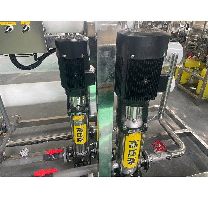 1500*600*1500mm Instalación de tratamiento de aguas RO para agua mineral procedente de la desalinización del agua de mar