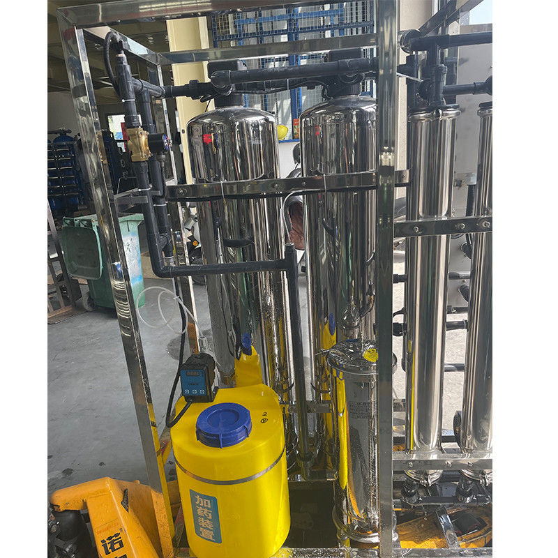 Sistema de purificación de agua por ósmosis inversa de módulo UF de 1000 litros por hora para caja de madera
