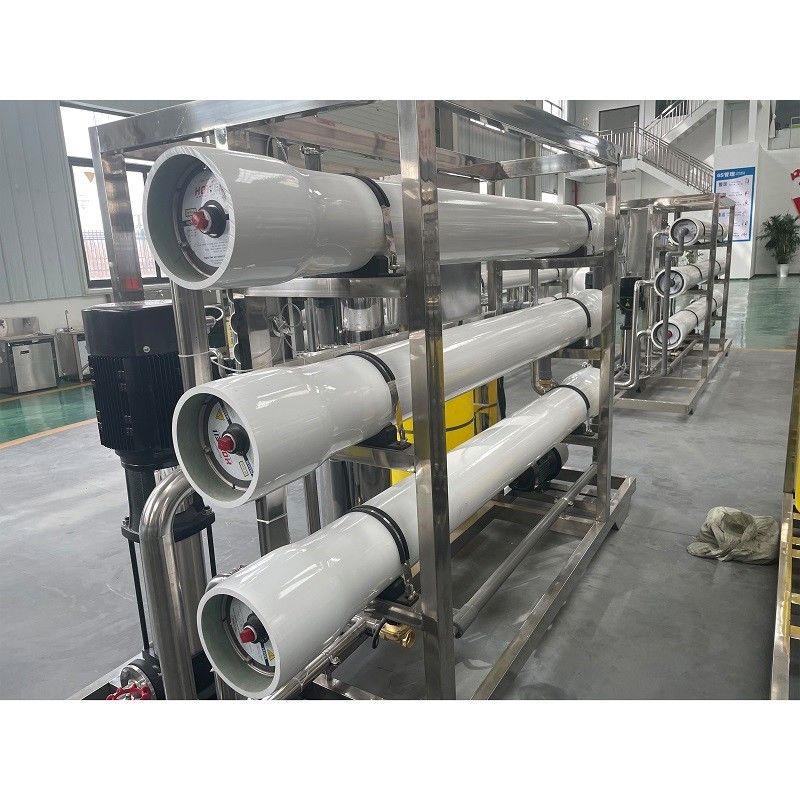 6000LPH RO Purificador de agua potable Máquina de filtro para 300 kg de componentes centrales de la bomba