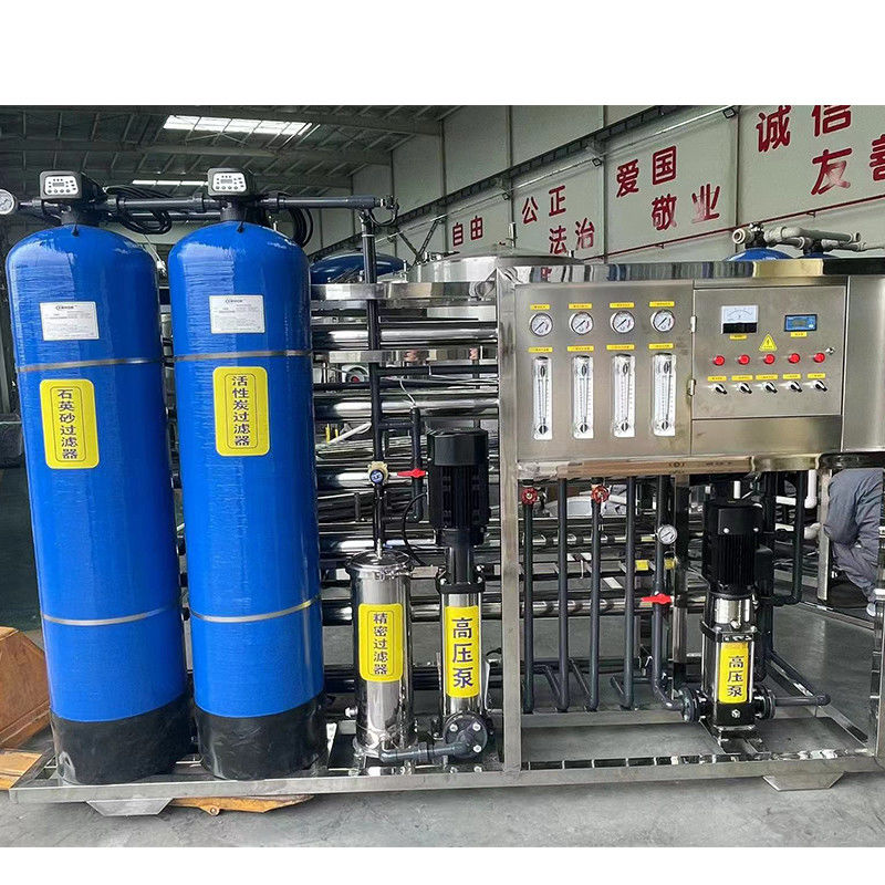 Compacto 2L/H RO Equipo de ósmosis inversa para el tratamiento industrial de aguas para espacios pequeños