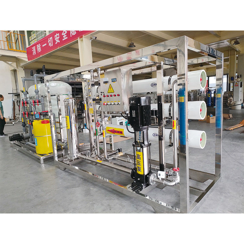 Planta de filtro de agua comercial 6000LPH para filtración de agua por ósmosis inversa industrial