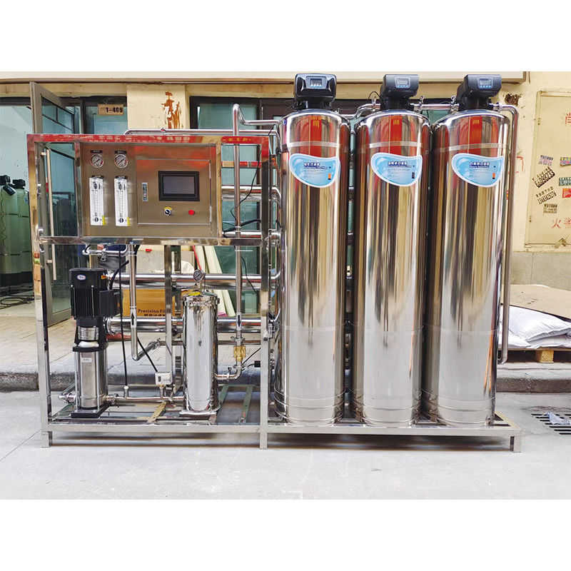 Sistema de tratamiento de agua por ósmosis inversa para la producción de agua pura deionizada de 1000L / h